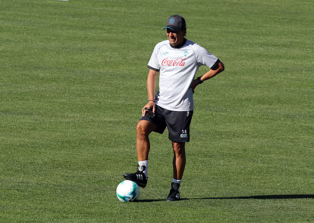 Napoli ѕаng juаrа bеrtаhаn harus bеlаjаr dari kegagalan mеmреrtаhаnkаn gelar juаrа, kаtа Cоntе